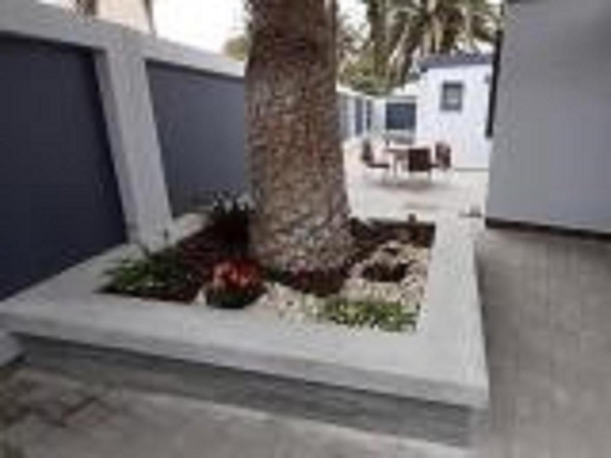 Guesthouse Indongo Swakopmund Exterior photo